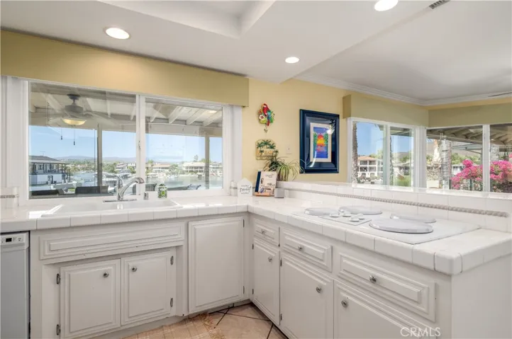 30333 Emperor Drive, Canyon Lake, California 92587