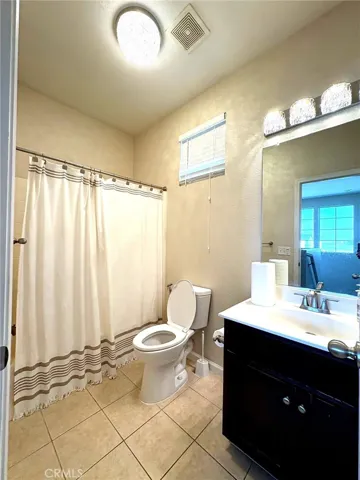 Shared Bath