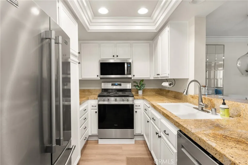 3 Rambling Ln 182, Aliso Viejo, California 92656 home-pic-11