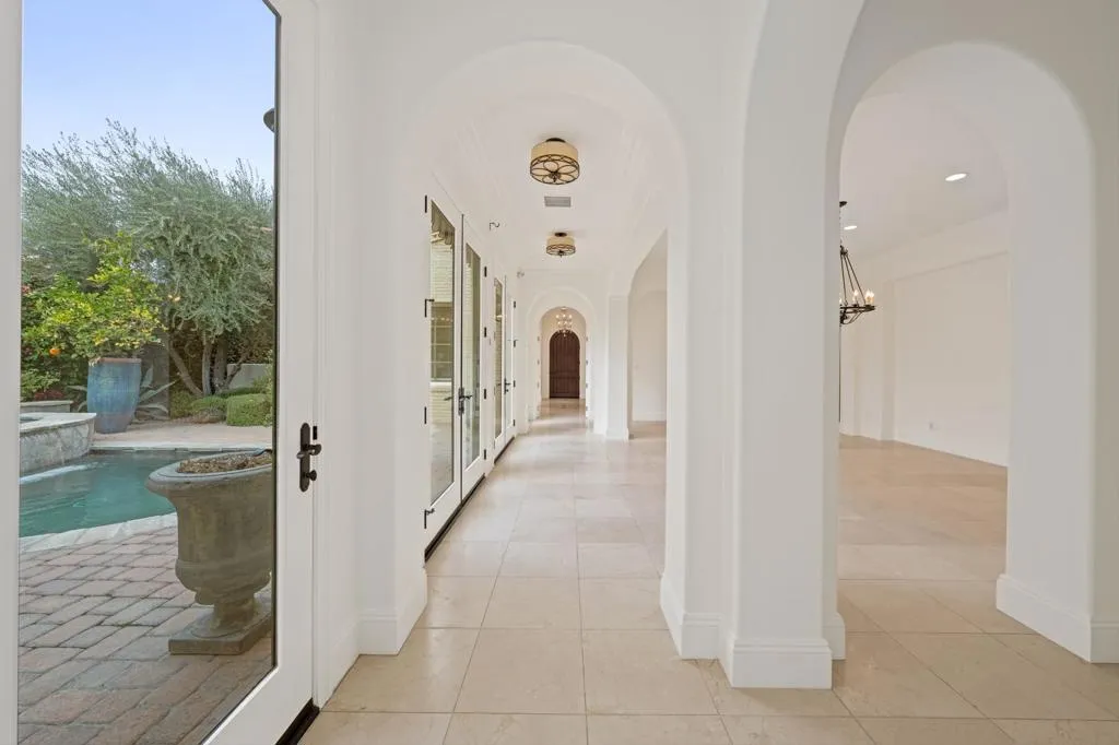 75065 Promontory Place, Indian Wells, California 92210 home-pic-11