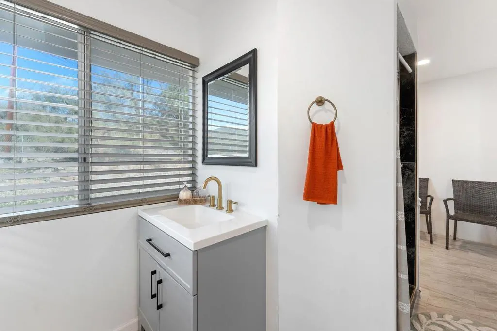 75760 Skyline Drive, Desert Hot Springs, California 92241 home-pic-15