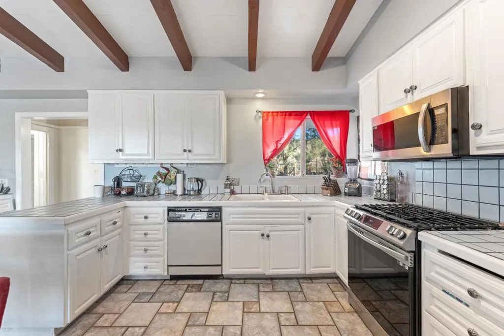 75760 Skyline Drive, Desert Hot Springs, California 92241 home-pic-20
