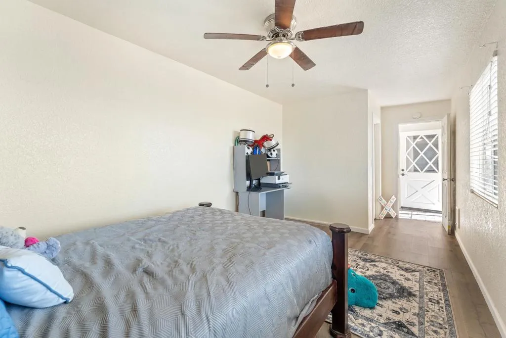 75760 Skyline Drive, Desert Hot Springs, California 92241 home-pic-8
