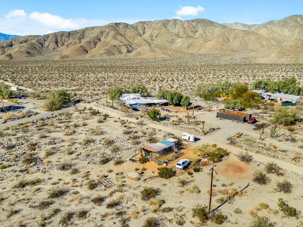 75760 Skyline Drive, Desert Hot Springs, California 92241 home-pic-41