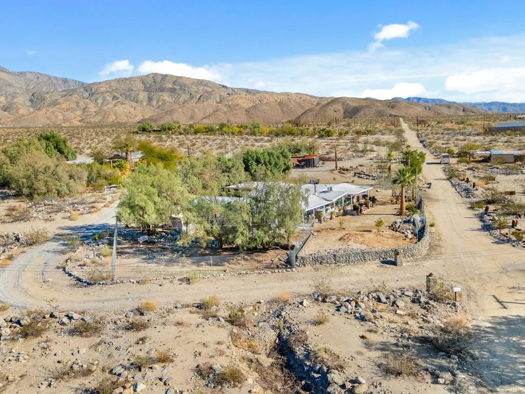 75760 Skyline Drive, Desert Hot Springs, California 92241 home-pic-37