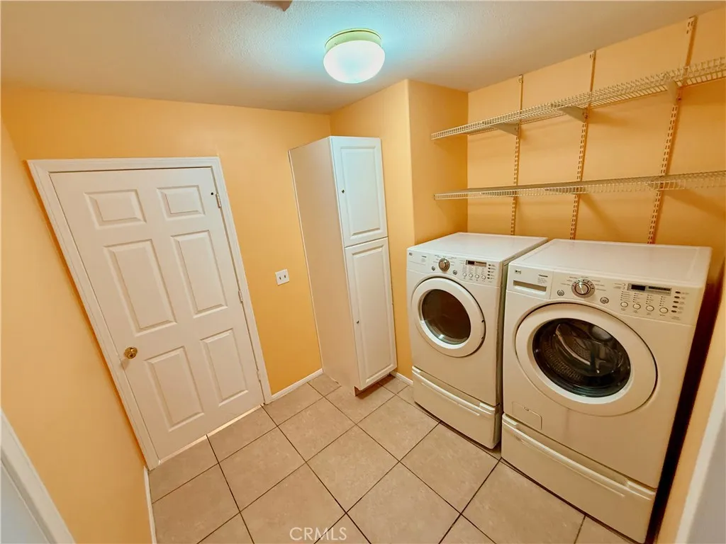 54822 El Prado Trail, Yucca Valley, California 92284 home-pic-13