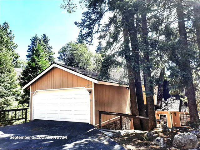 305 Auburn Drive, Lake Arrowhead, California 92352