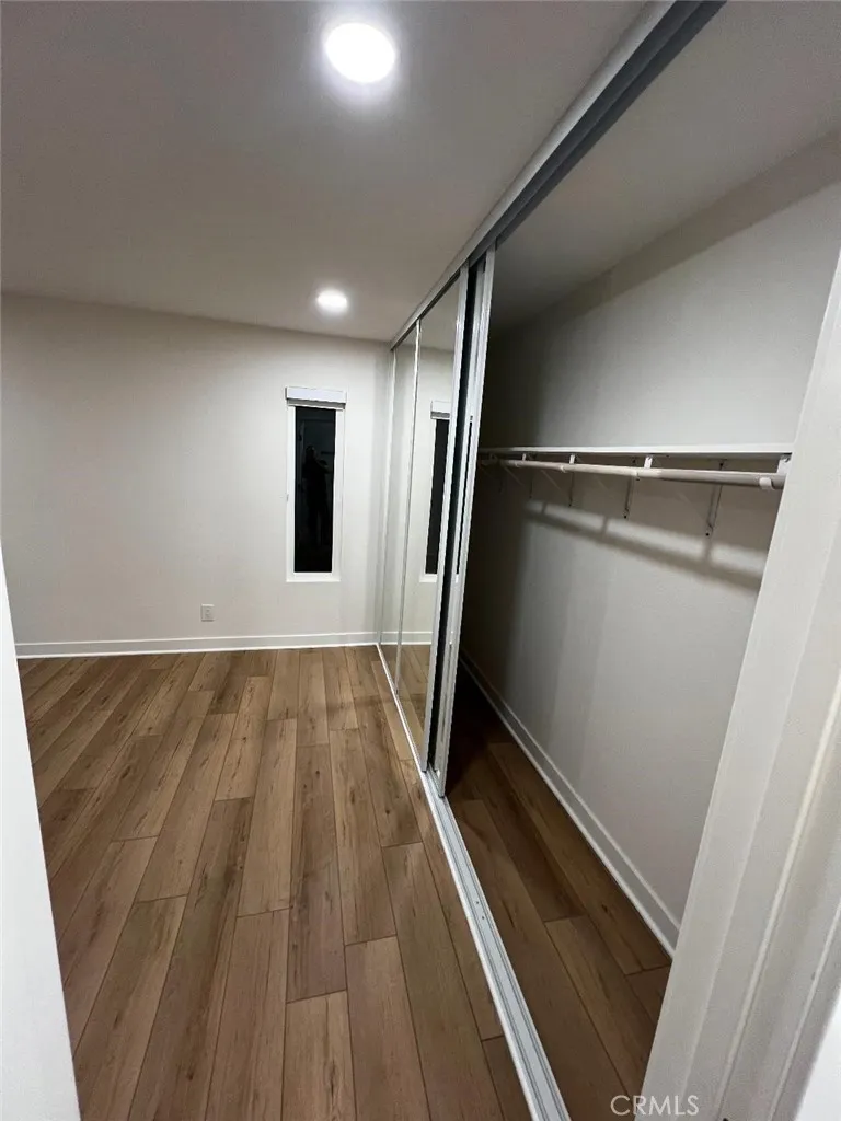 2511 W Sunflower Avenue P6, Santa Ana, California 92704 home-pic-24