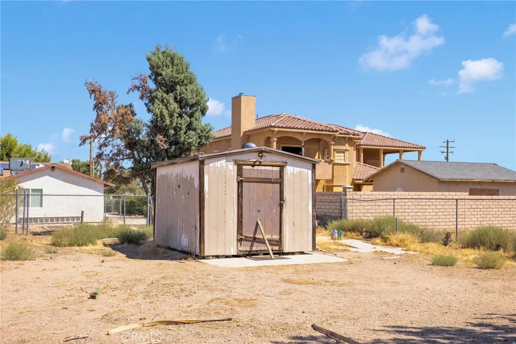 14720 Main Street, Hesperia, California 92345 home-pic-17