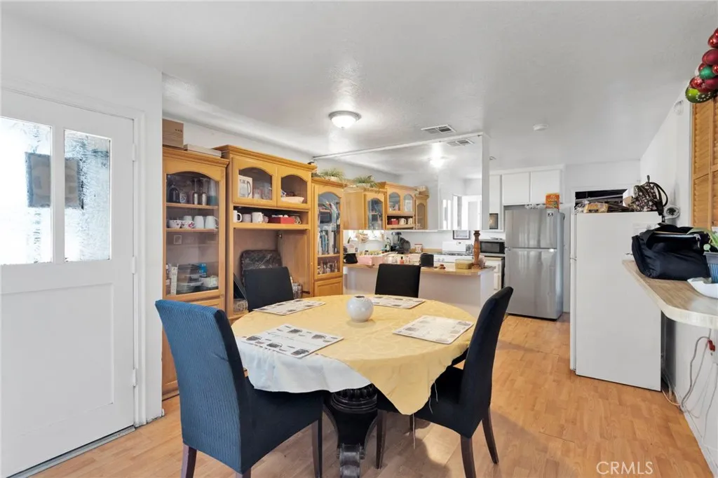 14720 Main Street, Hesperia, California 92345 home-pic-3