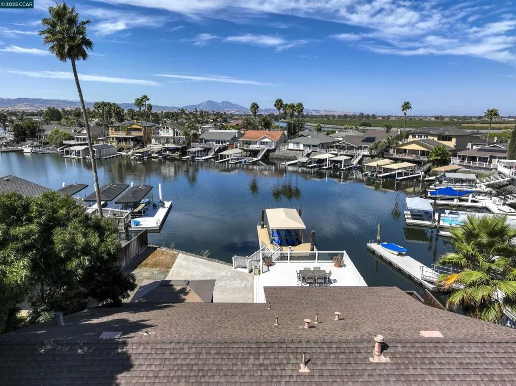 51 Discovery Bay Blvd, Discovery Bay, California 94505 home-pic-38