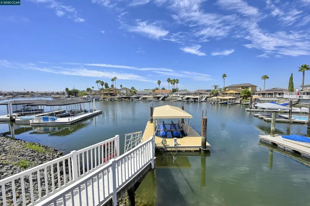 51 Discovery Bay Blvd, Discovery Bay, California 94505 home-pic-37