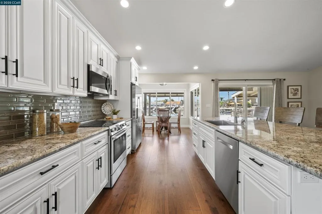 51 Discovery Bay Blvd, Discovery Bay, California 94505 home-pic-12
