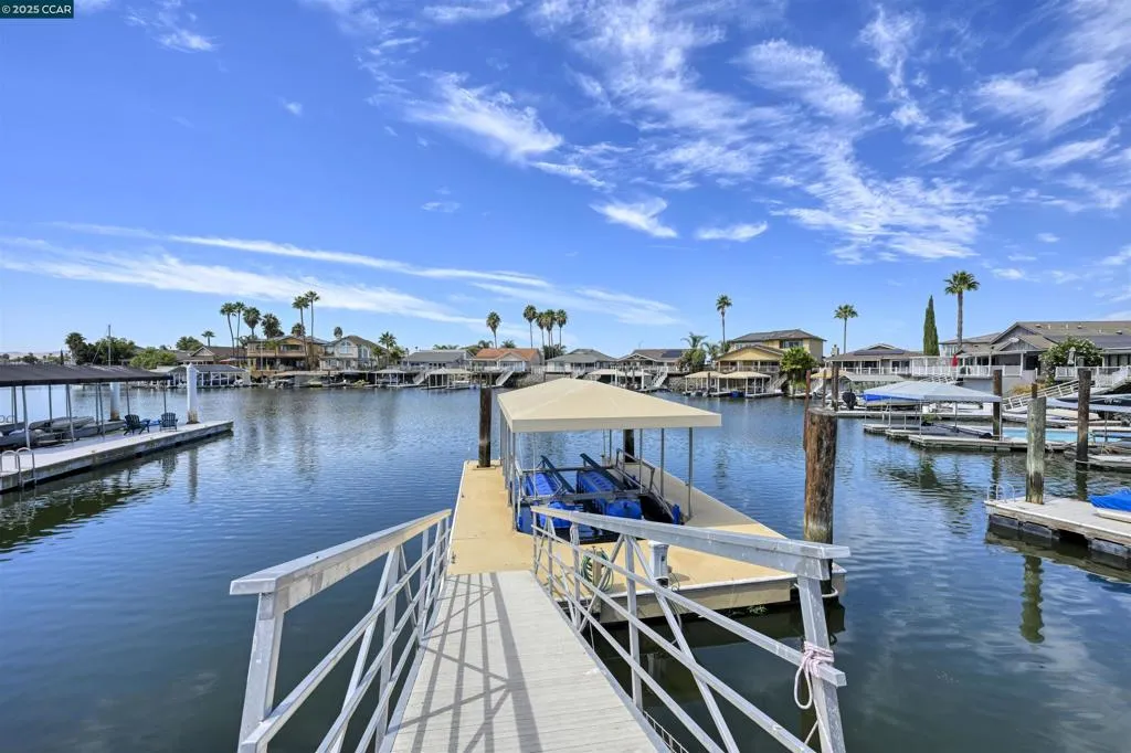 51 Discovery Bay Blvd, Discovery Bay, California 94505 home-pic-1