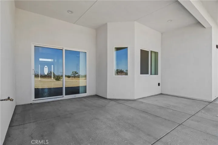 6374 Cayucos Drive, Phelan, California 92371