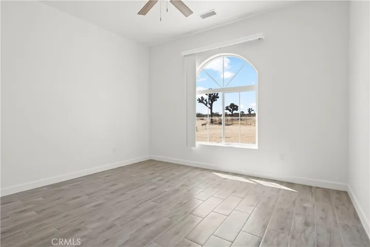 6374 Cayucos Drive, Phelan, California 92371
