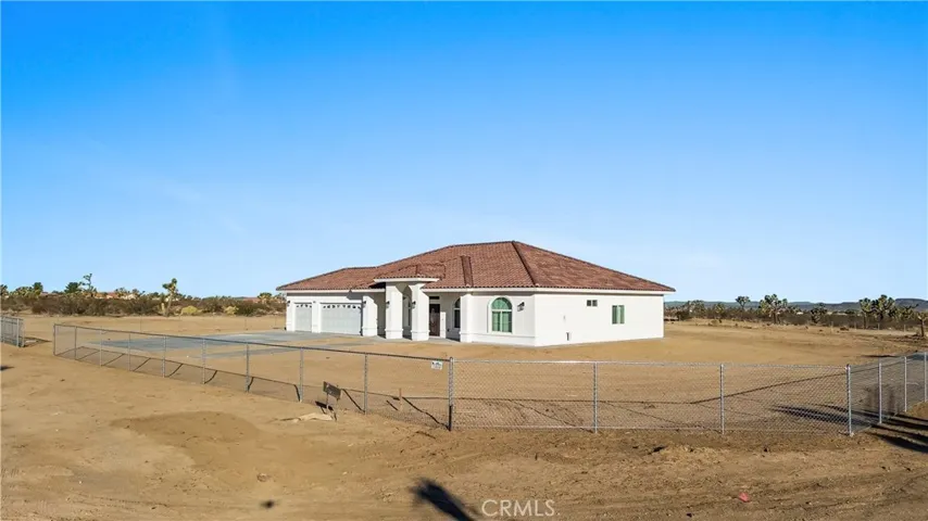 6374 Cayucos Drive, Phelan, California 92371