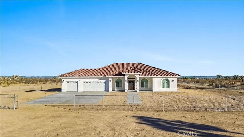 6374 Cayucos Drive, Phelan, California 92371