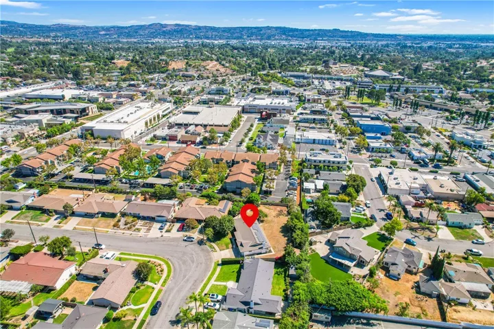 Beautifully positioned on the corner of a quiet 31-home square, the house is setback and angled to maximize privacy. The lot is HUGE 17,608 Sq.Ft.