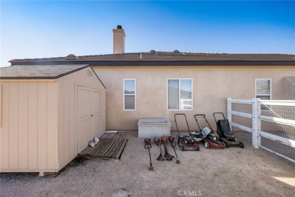 34468 Katrina Street, Acton, California 93510 home-pic-47