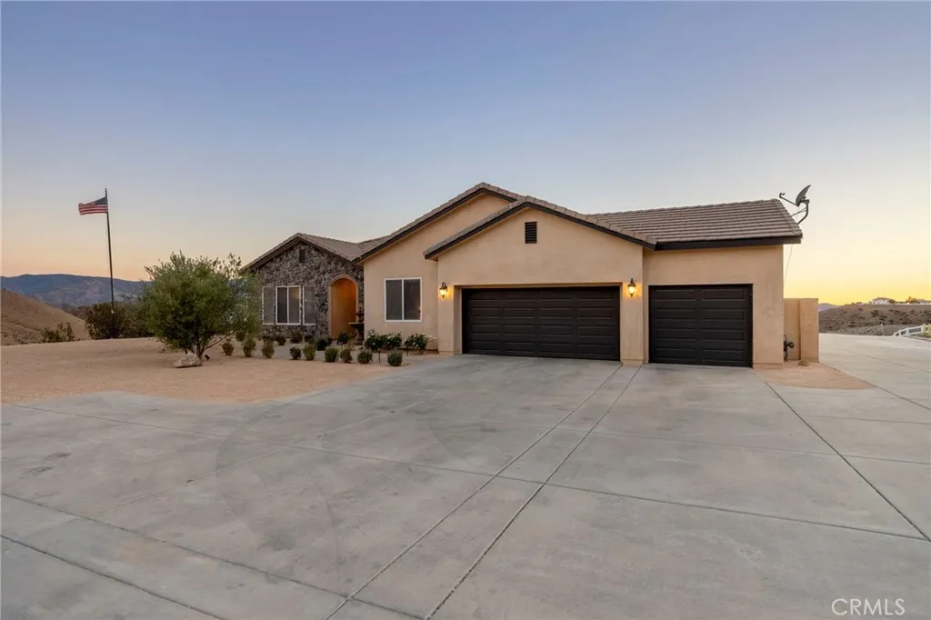 34468 Katrina Street, Acton, California 93510 home-pic-3