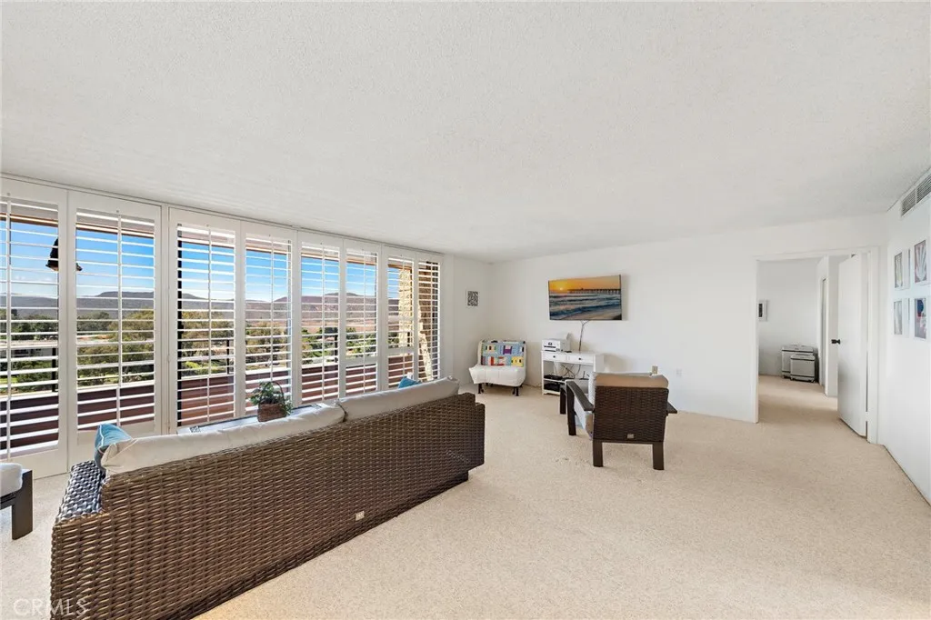 24055 Paseo Del Lago 1255, Laguna Woods, California 92637 home-pic-3