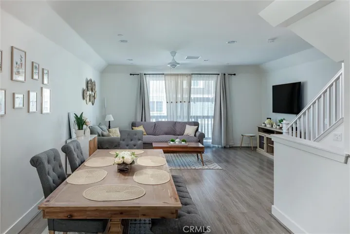 2nd Level Dining