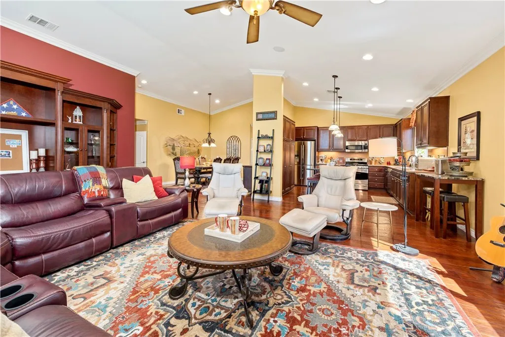 8195 Faldo Ave, Hemet, California 92545 home-pic-3