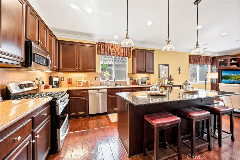 8195 Faldo Ave, Hemet, California 92545 home-pic-10