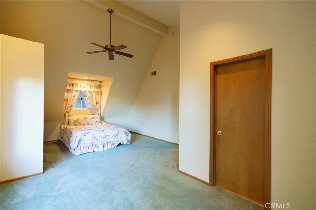 27381 Cottonwood Lane, Lake Arrowhead, California 92317 home-pic-18