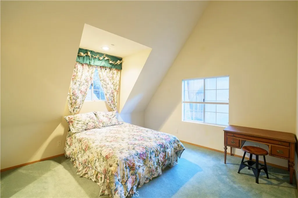 27381 Cottonwood Lane, Lake Arrowhead, California 92317 home-pic-21