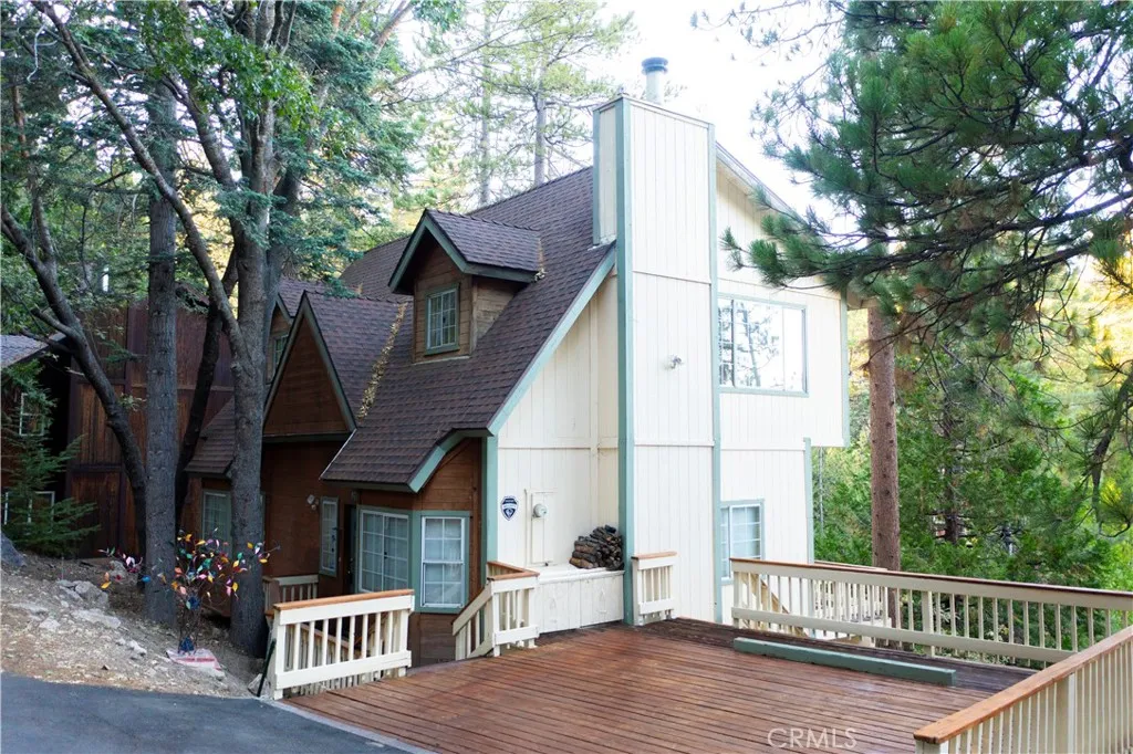 27381 Cottonwood Lane, Lake Arrowhead, California 92317 home-pic-2