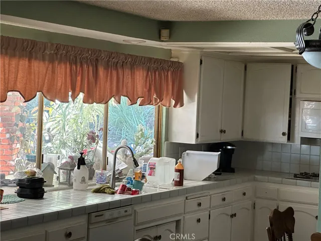 17712 Nearbank Drive, Rowland Heights, California 91748