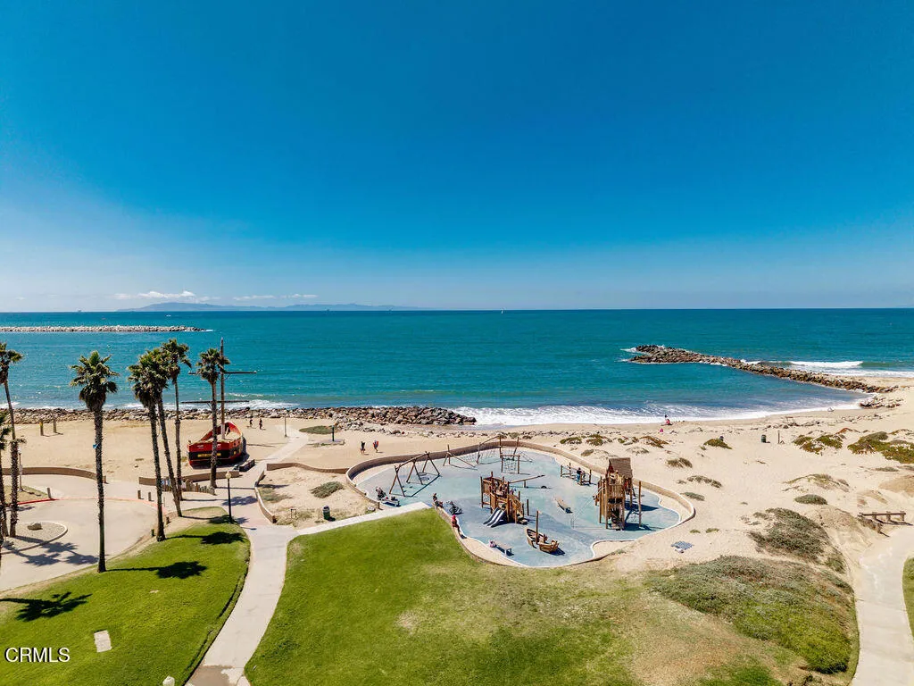 1401 Greenock Lane, Ventura, California 93001 home-pic-34