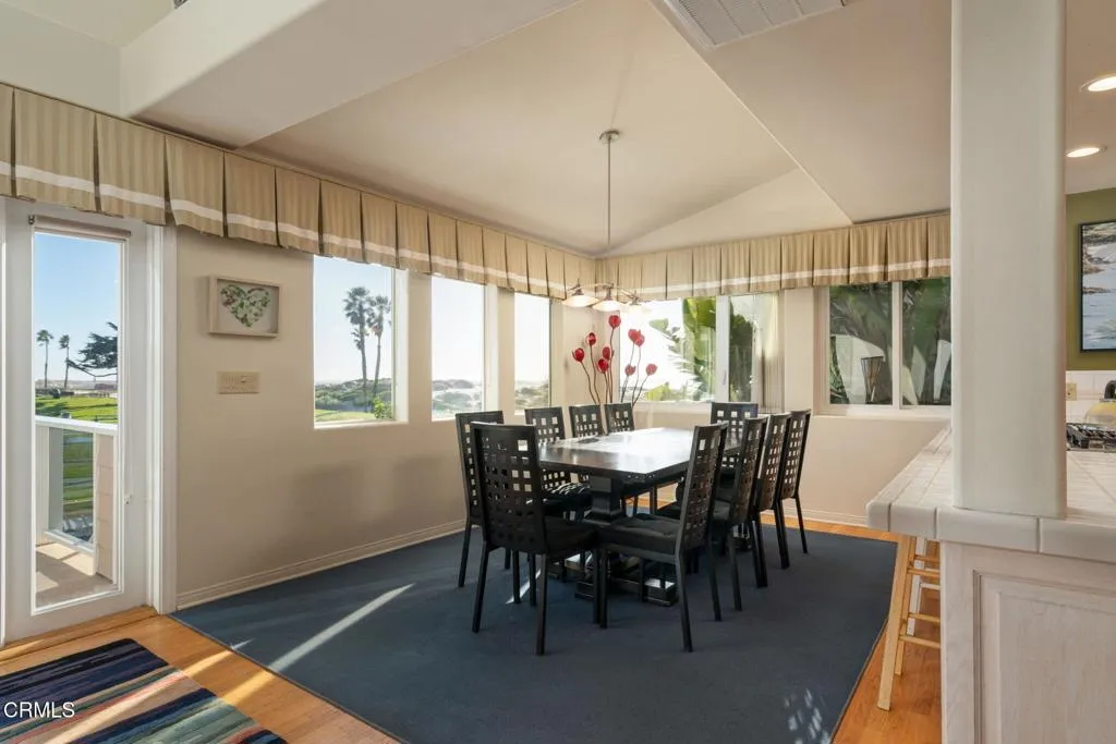 1401 Greenock Lane, Ventura, California 93001 home-pic-9