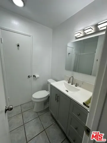 1514 E 215th Place, Carson, California 90745
