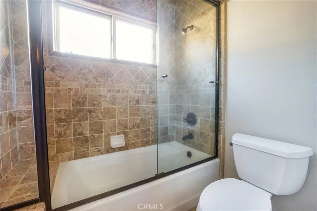 891 Crescent Drive, Monrovia, California 91016 home-pic-32