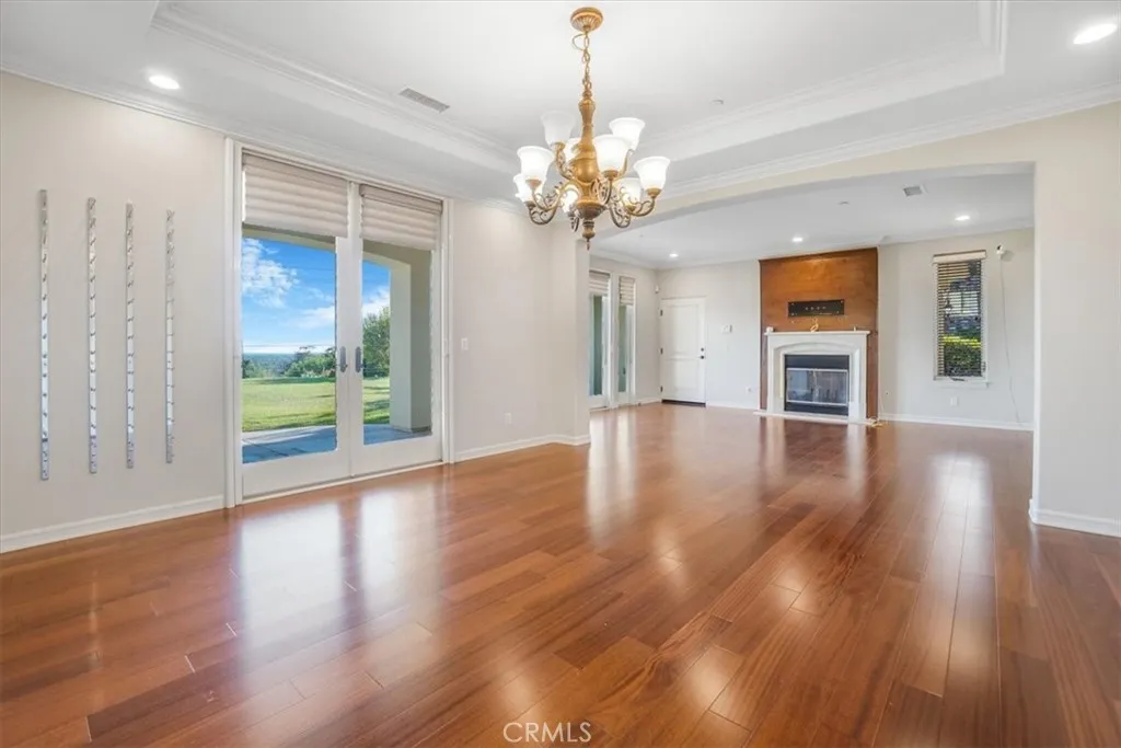 891 Crescent Drive, Monrovia, California 91016 home-pic-12
