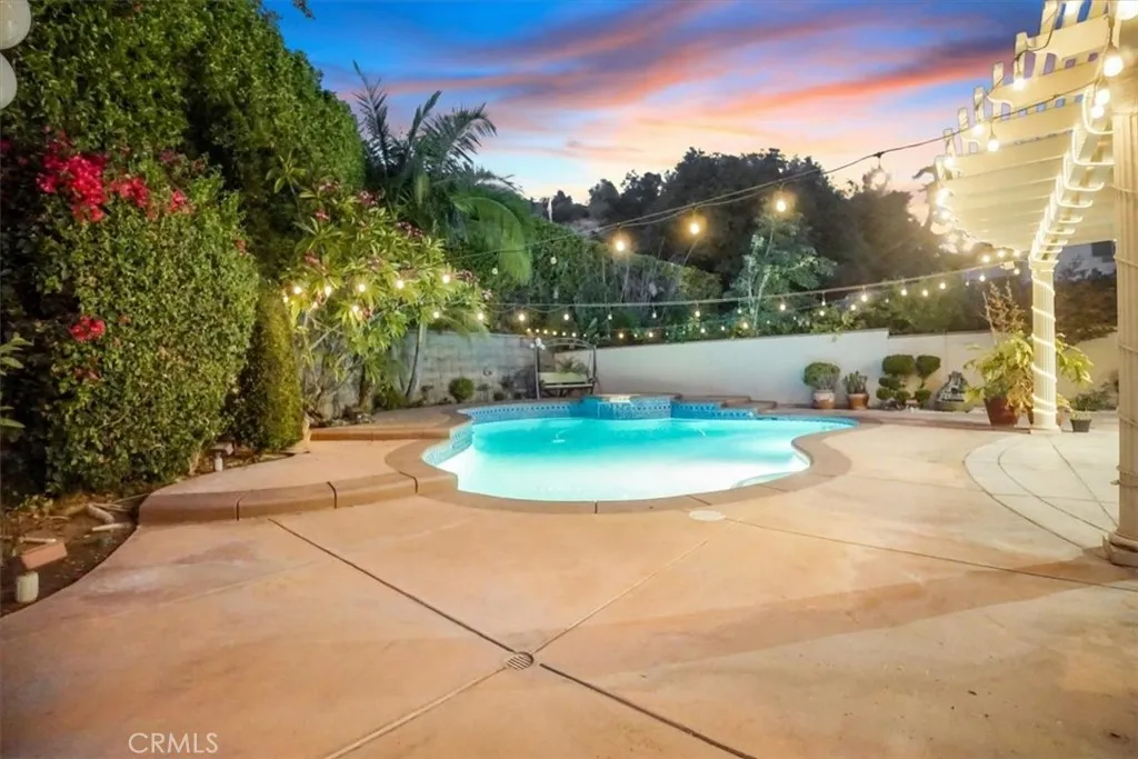 891 Crescent Drive, Monrovia, California 91016 home-pic-47