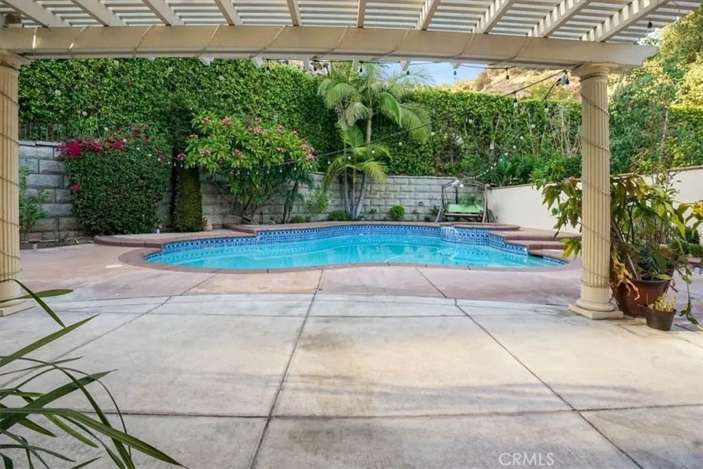 891 Crescent Drive, Monrovia, California 91016 home-pic-45