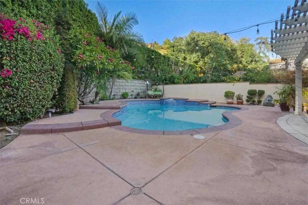891 Crescent Drive, Monrovia, California 91016 home-pic-49