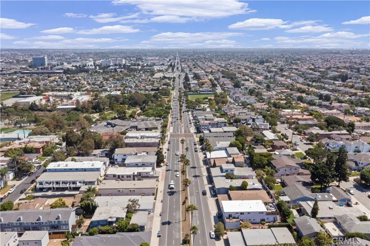 1436 Manhattan Beach Boulevard, Manhattan Beach, California 90266