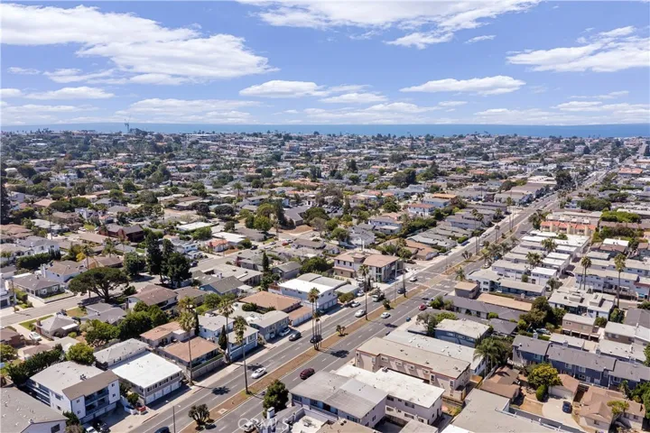 1436 Manhattan Beach Boulevard, Manhattan Beach, California 90266