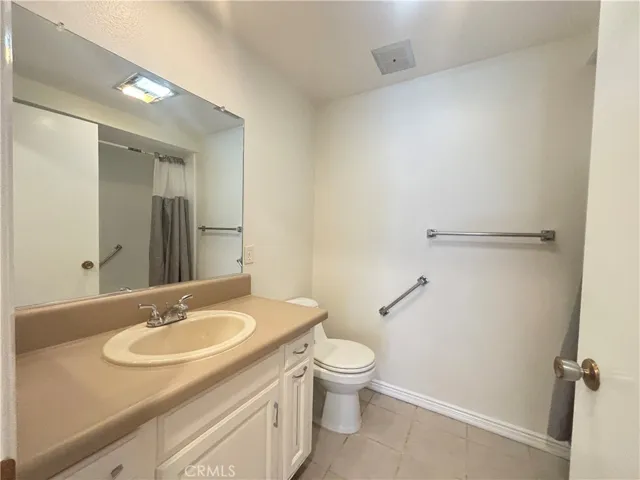 2070 Via Mariposa E B, Laguna Woods, California 92637