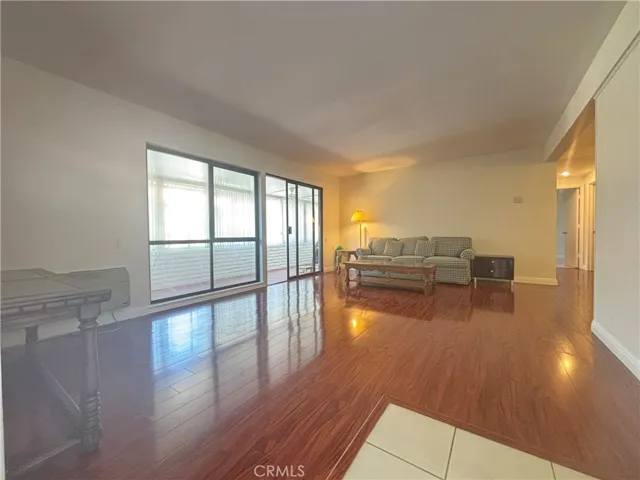 2070 Via Mariposa E B, Laguna Woods, California 92637