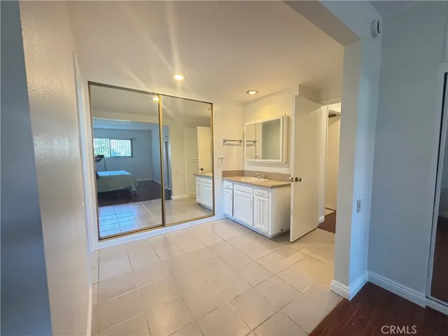 2070 Via Mariposa E B, Laguna Woods, California 92637