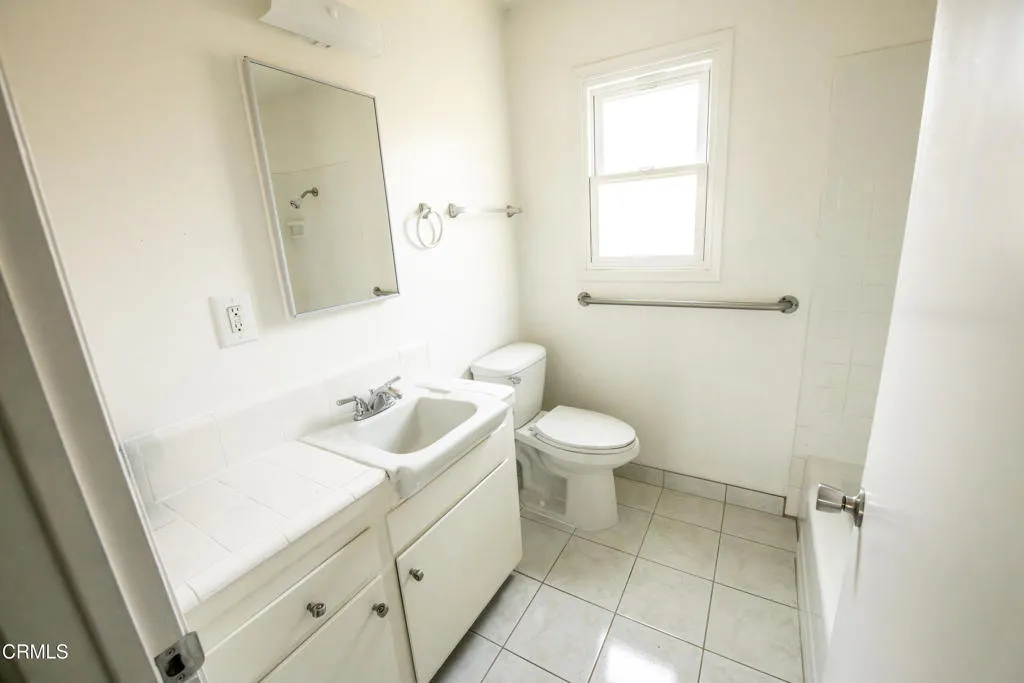 3349 3353 Porter Lane, Ventura, California 93003 home-pic-11