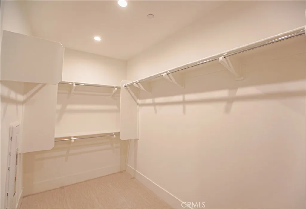 137 Oakstone, Irvine, California 92618 home-pic-32