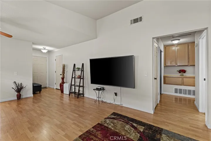 28056 Calle Vallarta, Menifee, California 92585