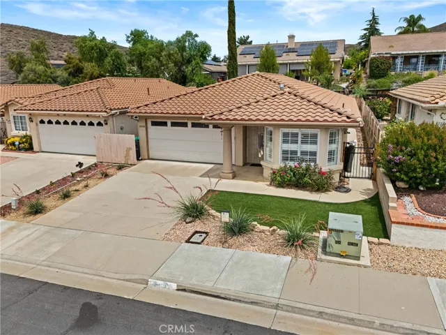 28056 Calle Vallarta, Menifee, California 92585